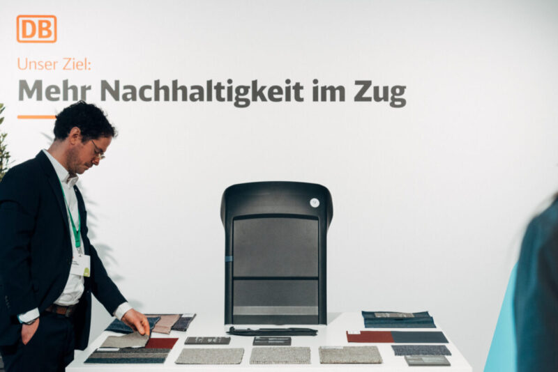 Platz3_1_Co2-neutrale_Sitzschaleccarbonauten-scaled-optimized